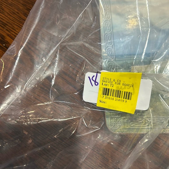 Style & Co - Picture 6 of 7